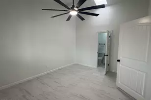 8045 N 29th Ave, Phoenix, AZ 85051 - Photo 5