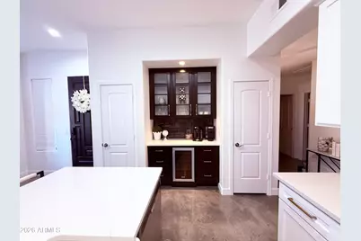 11000 N 77th Place #1057, Scottsdale, AZ 85260 - Photo 9