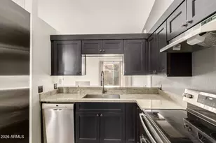 6321 W Ironwood Dr, Glendale, AZ 85302 - Photo 9