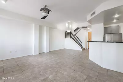 17 W Vernon Avenue W #11, Phoenix, AZ 85003 - Photo 11