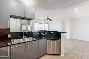 17 W Vernon Ave W, Phoenix, AZ 85003 - Photo 13