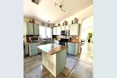 1094 W Heather Avenue, Gilbert, AZ 85233 - Photo 9