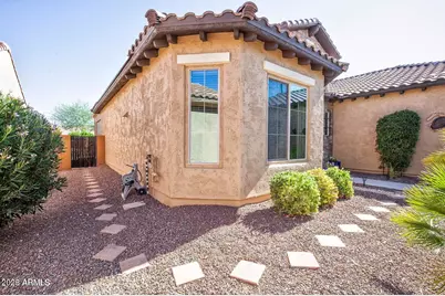 27154 W Tonopah Drive, Buckeye, AZ 85396 - Photo 7