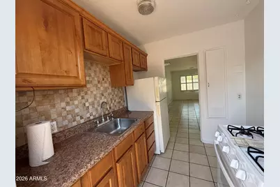 1801 N 7th Avenue N, Phoenix, AZ 85007 - Photo 1