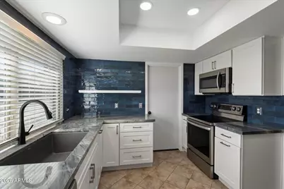 33 Leisure World --, Mesa, AZ 85206 - Photo 7