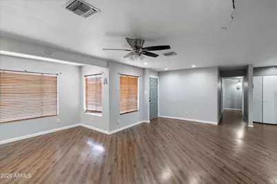 9618 N 66th Drive, Glendale, AZ 85302 - Photo 5