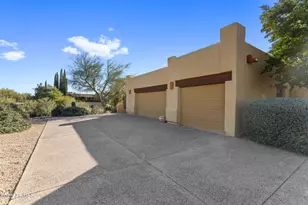36663 N Wildflower Rd, Carefree, AZ 85377 - Photo 9