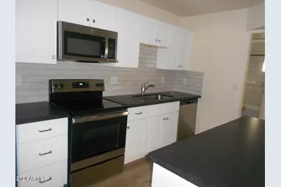 3151 N 36th Street #5, Phoenix, AZ 85018 - Photo 5