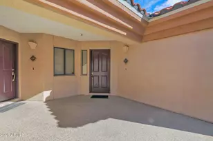 5104 N 32nd St, Phoenix, AZ 85018 - Photo 1