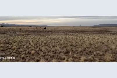 303-05-153 Parcel -- #J, Paulden, AZ 86334 - Photo 3