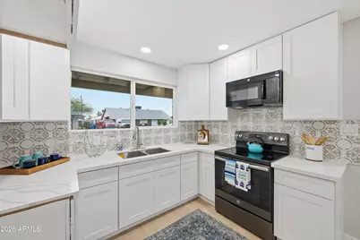 7136 E Bramble Avenue, Mesa, AZ 85208 - Photo 9