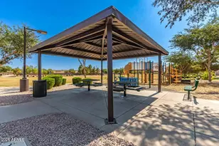 1325 S Mosley Ct, Chandler, AZ 85286 - Photo 19