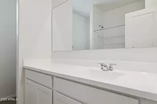 25300 N 184th Ln, Wittmann, AZ 85361 - Photo 17