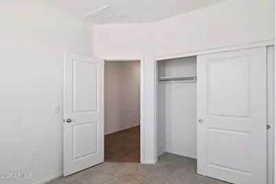 25300 N 184th Lane, Wittmann, AZ 85361 - Photo 13