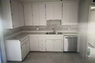 2420 W Butler Dr, Phoenix, AZ 85021 - Photo 3