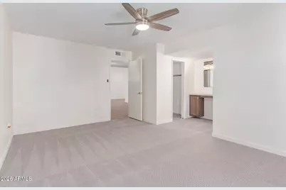 16853 N Meadow Park Drive, Sun City, AZ 85351 - Photo 21