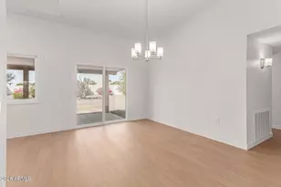 16853 N Meadow Park Dr, Sun City, AZ 85351 - Photo 13