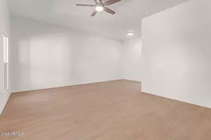 16853 N Meadow Park Dr, Sun City, AZ 85351 - Photo 7