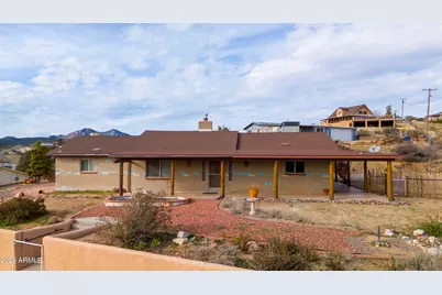 18467 S Niblick Drive, Peeples Valley, AZ 86332 - Photo 1