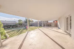 6321 W Cheery Lynn Rd, Phoenix, AZ 85033 - Photo 13