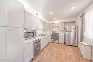 6321 W Cheery Lynn Rd, Phoenix, AZ 85033 - Photo 5