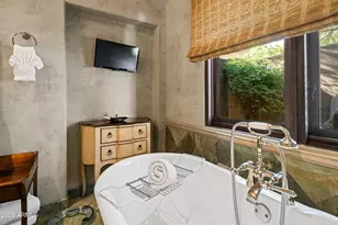 190 Secret Canyon Dr, Sedona, AZ 86336 - Photo 43