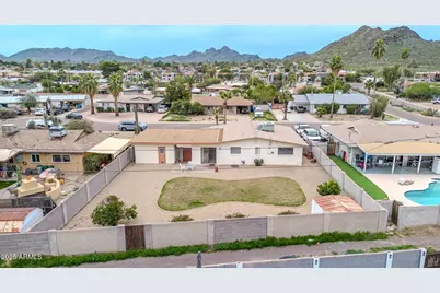 2208 E Sylvia Street, Phoenix, AZ 85022 - Photo 35