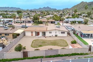 2208 E Sylvia St, Phoenix, AZ 85022 - Photo 35