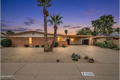 2208 E Sylvia Street, Phoenix, AZ 85022 - Photo 1