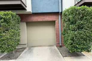 525 W Lakeside Dr, Tempe, AZ 85281 - Photo 1