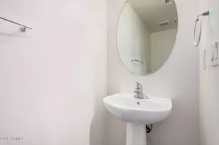 525 W Lakeside Dr, Tempe, AZ 85281 - Photo 13