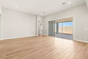 15787 W Honeysuckle Dr, Surprise, AZ 85387 - Photo 11