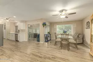 15004 N Boswell Blvd, Sun City, AZ 85351 - Photo 9