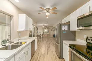 15004 N Boswell Blvd, Sun City, AZ 85351 - Photo 13