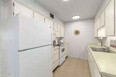 17440 N 102nd Drive, Sun City, AZ 85373 - Photo 17