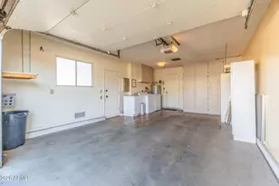 17440 N 102nd Dr, Sun City, AZ 85373 - Photo 21