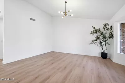 501 E Melody Lane, Gilbert, AZ 85234 - Photo 17