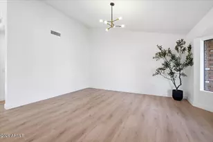 501 E Melody Ln, Gilbert, AZ 85234 - Photo 17