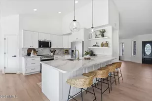 501 E Melody Ln, Gilbert, AZ 85234 - Photo 23