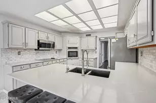 14207 W Antelope Dr, Sun City West, AZ 85375 - Photo 23