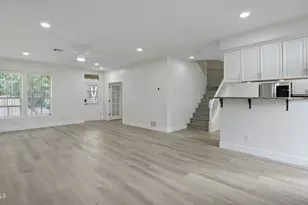 942 S Ash Ave, Tempe, AZ 85281 - Photo 7