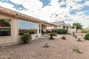 18350 N Coyote Lakes Pkwy, Surprise, AZ 85378 - Photo 25