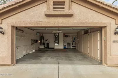 18350 N Coyote Lakes Parkway, Surprise, AZ 85378 - Photo 23