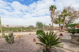 18350 N Coyote Lakes Pkwy, Surprise, AZ 85378 - Photo 27