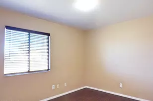 10033 S Honeysuckle Dr, Hereford, AZ 85615 - Photo 15