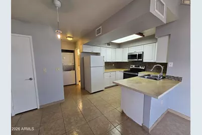 602 N May Street #112, Mesa, AZ 85201 - Photo 5