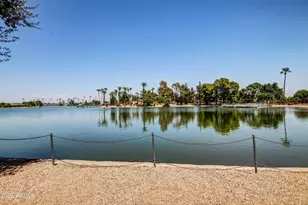 10330 W Thunderbird Blvd, Sun City, AZ 85351 - Photo 21