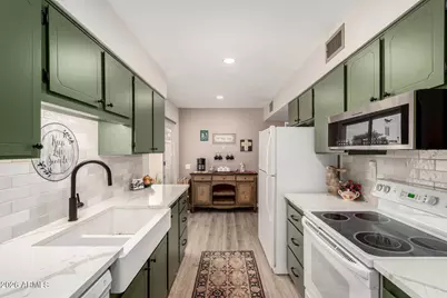 10585 W Palmeras Drive #G, Sun City, AZ 85373 - Photo 5