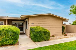 10585 W Palmeras Dr, Sun City, AZ 85373 - Photo 31