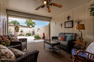 10585 W Palmeras Dr, Sun City, AZ 85373 - Photo 23